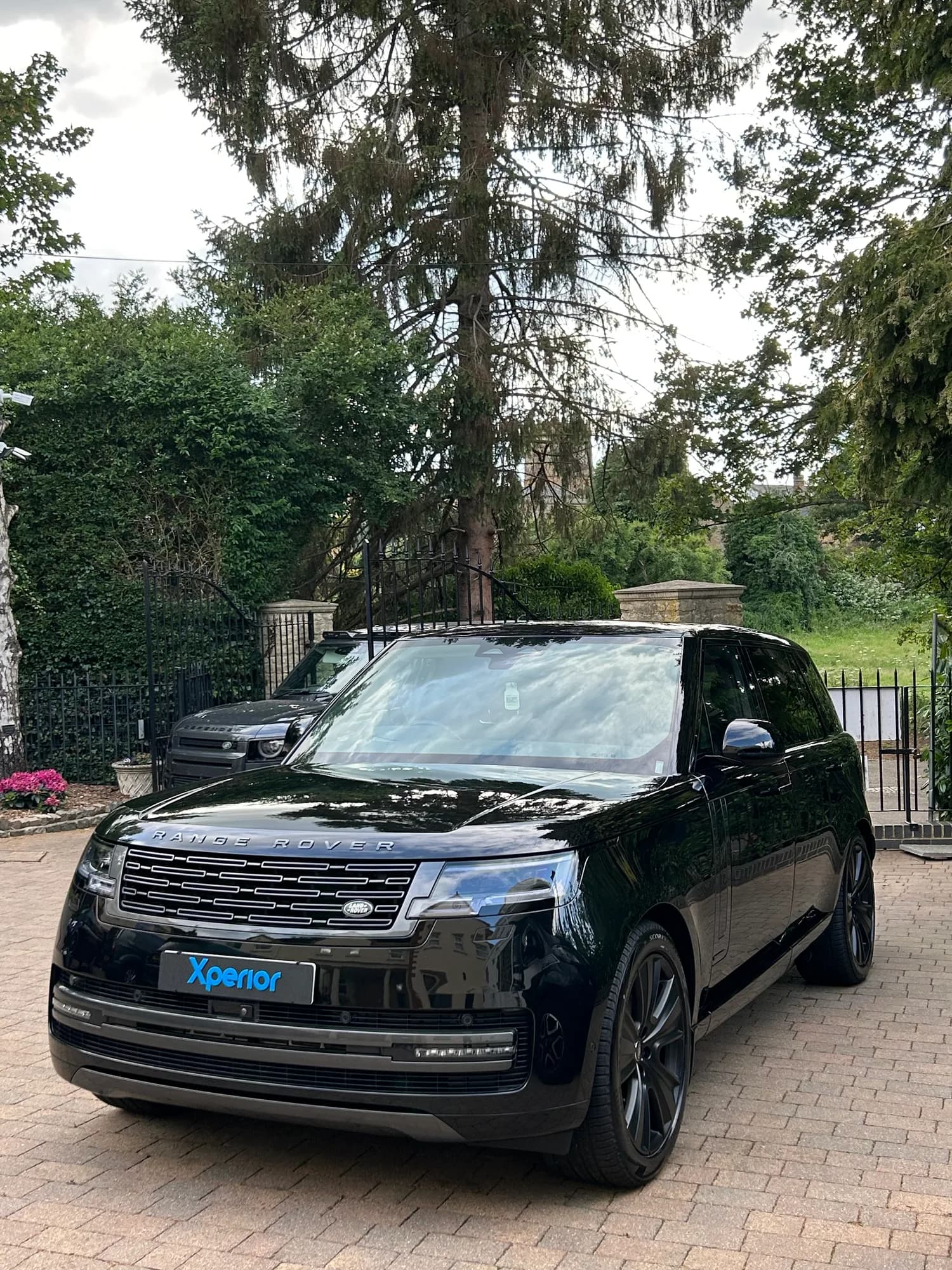 Range Rover after a maintenance valet