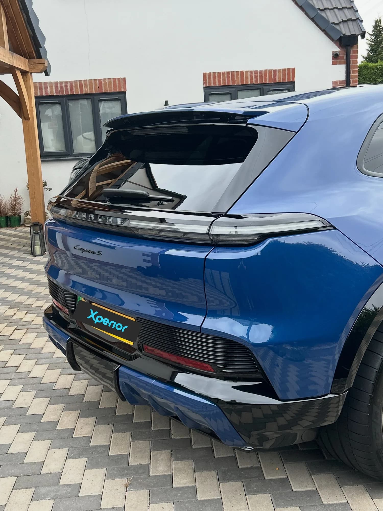 Porsche Cayenne S in blue after a maintenance valet in Leicester